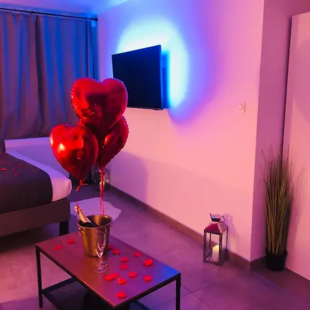 דירה Appart&spa Republique דיז'ון